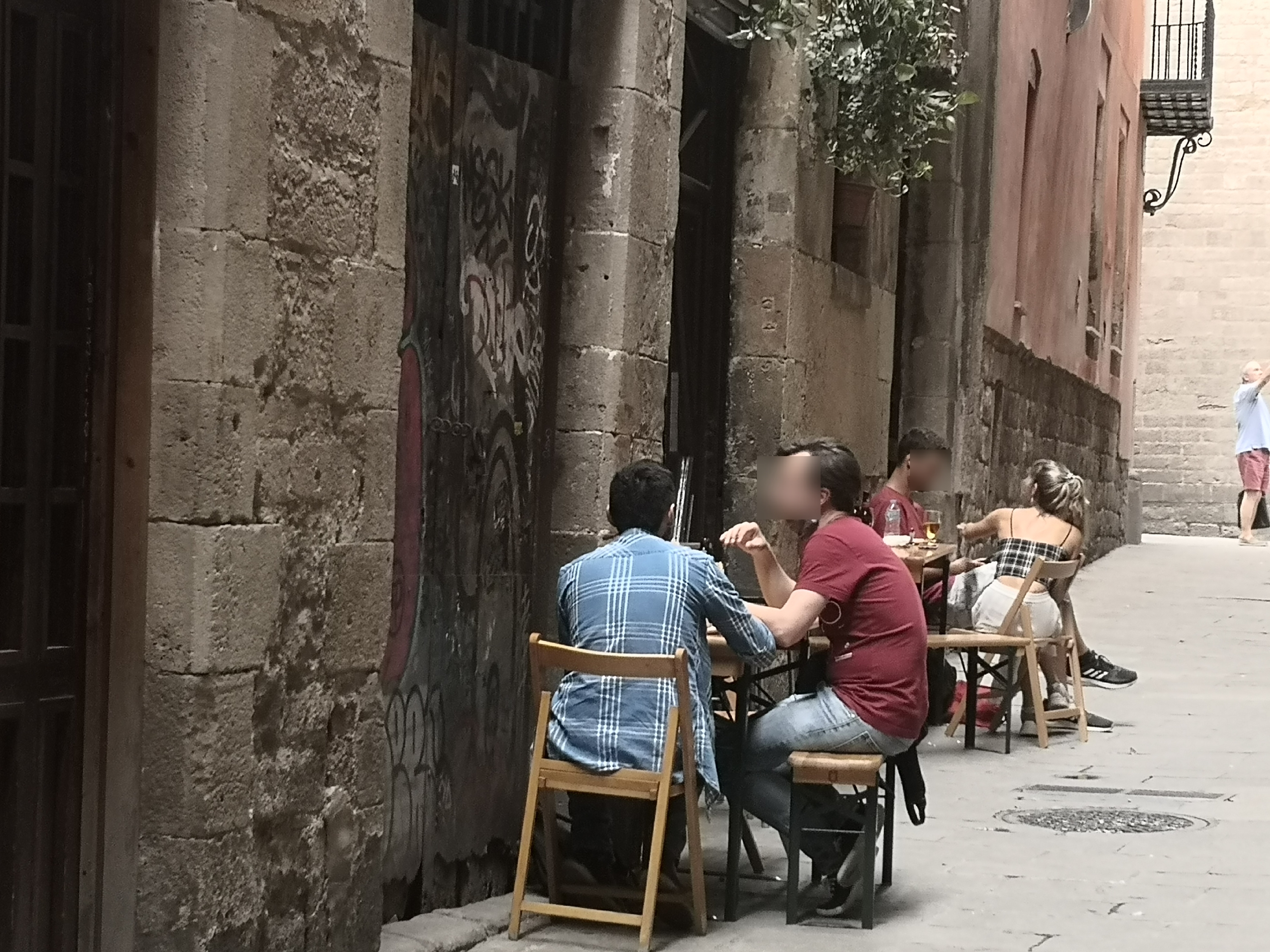 Fruita 3 - taules il·legals...punt